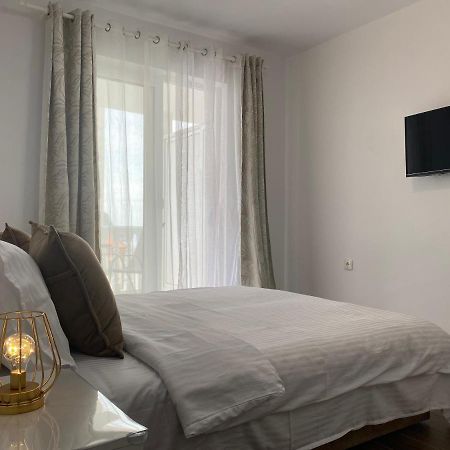 Veselinka Apartments & Rooms 布德瓦 外观 照片