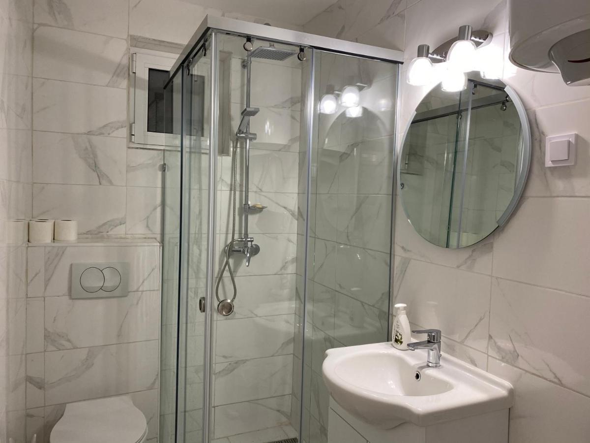 Veselinka Apartments & Rooms 布德瓦 外观 照片